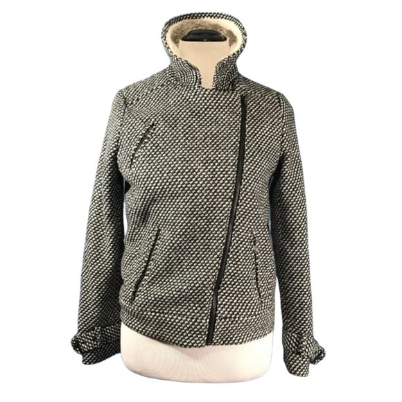 FOREVER 21 Black & White Cozy Coat Jacket Size Small - Picture 1 of 6